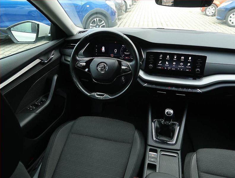 Škoda Octavia (2020) 2.0 TDI, ČR,1.maj, Tempomat - fotka 7 z 19