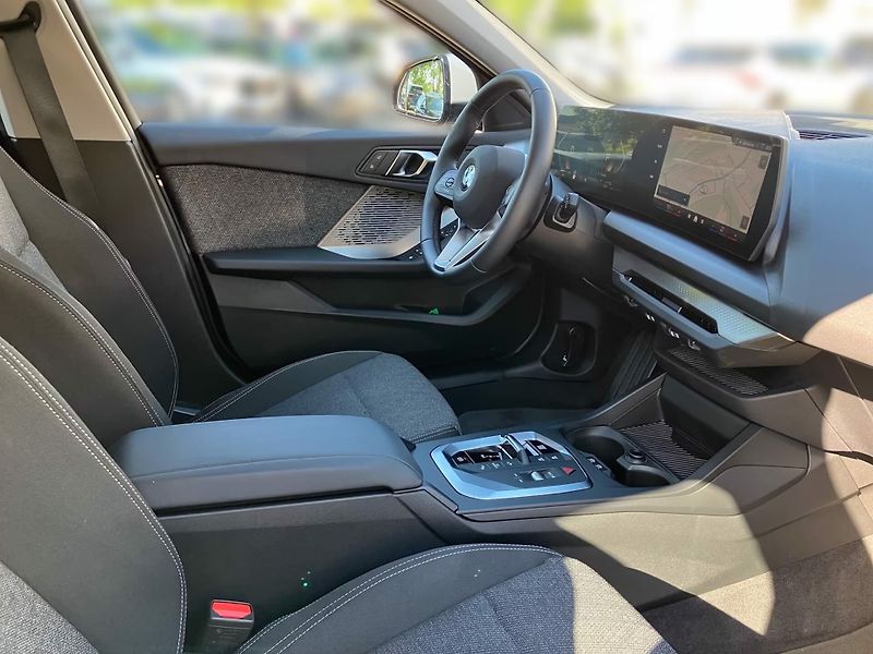 BMW Řada 1 120 M-Sport design Kam DrivAs - fotka 6 z 14