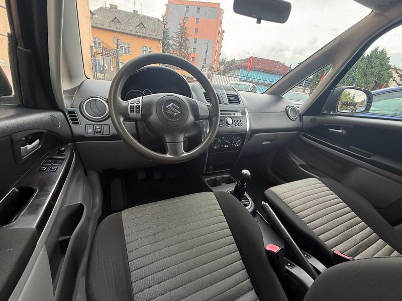 Suzuki SX4 (2013) 1.6 4X4 - fotka 5 z 13