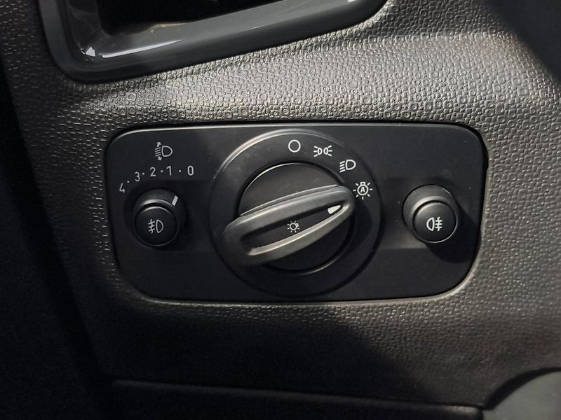 Ford EcoSport (2014) 1.0 EcoBoost 92kW, 1. Maj., Kl - fotka 16 z 24