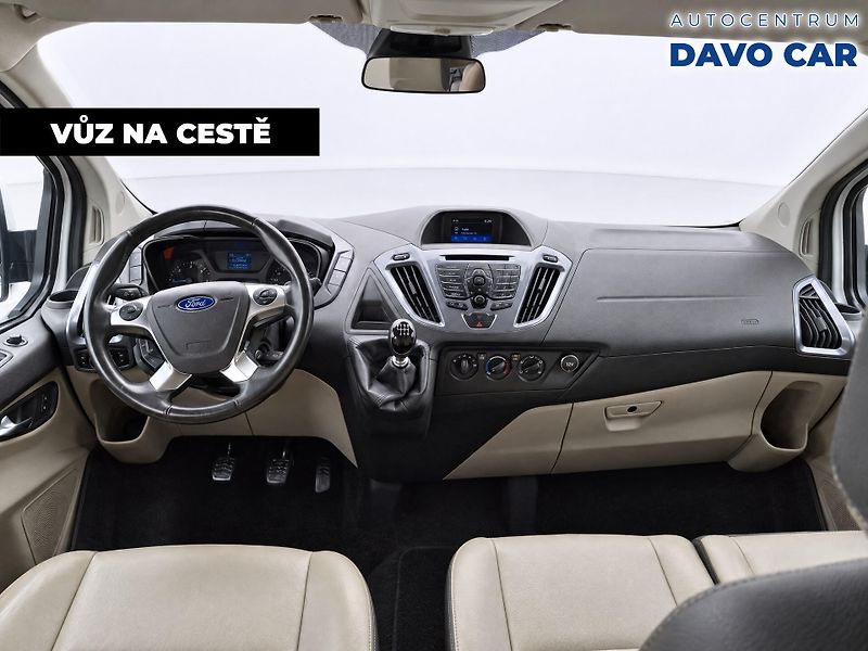 Ford Tourneo Custom 2,0 TDCi 96 kW TITANIUM 9 Míst - fotka 3 z 10