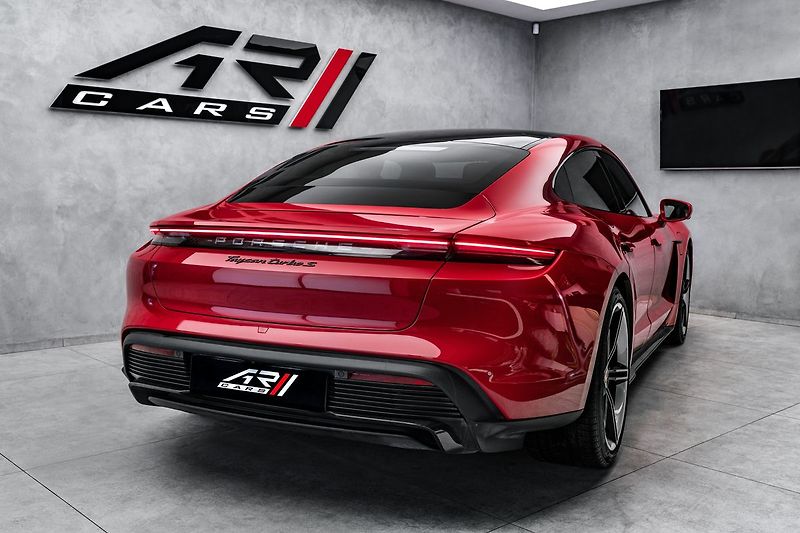 Porsche Taycan Turbo S, Approved Keramiky - fotka 6 z 23