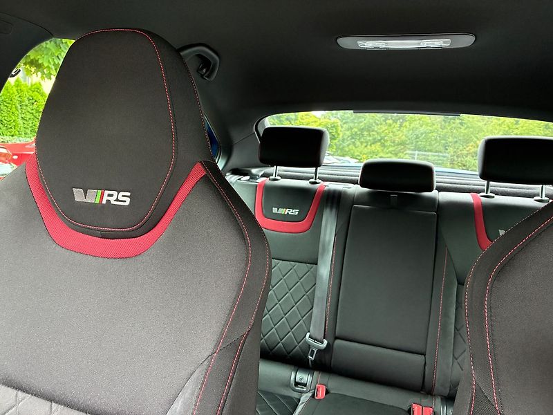 Škoda Octavia 2.0 TDI 135 kW RS ČR - fotka 12 z 30
