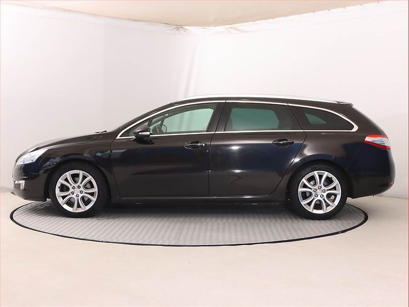 Peugeot 508 (2013) 2.0 HDi, Automat, Serv.kniha - fotka 3 z 22