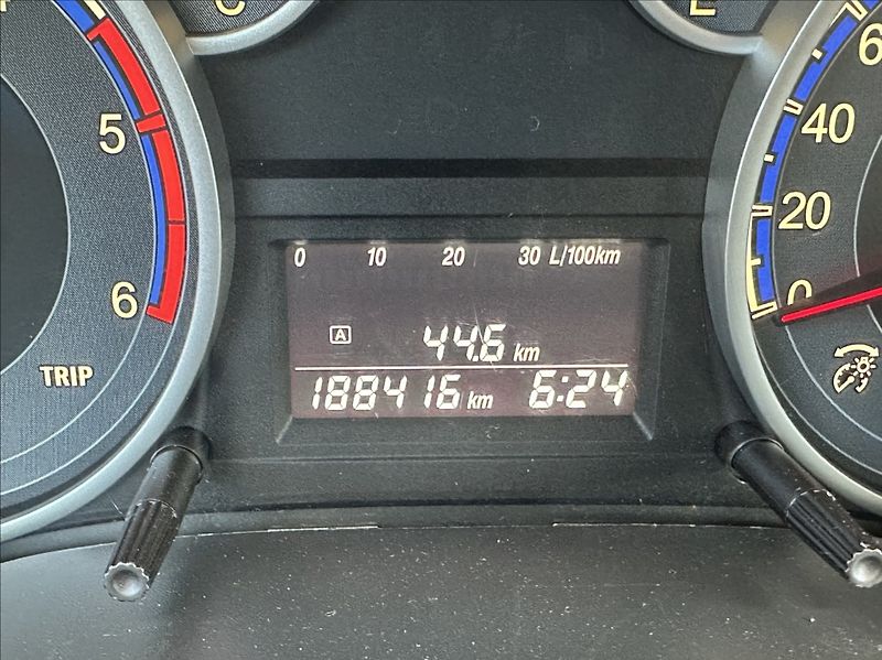 Suzuki SX4 2,0 DDiS 135PS  Style 4x4 - fotka 37 z 51