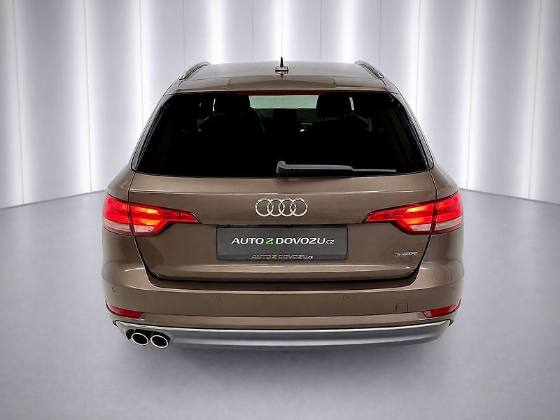 Audi A4 2.0TDI QUATTRO S-LINE, VIRTUAL - fotka 5 z 24