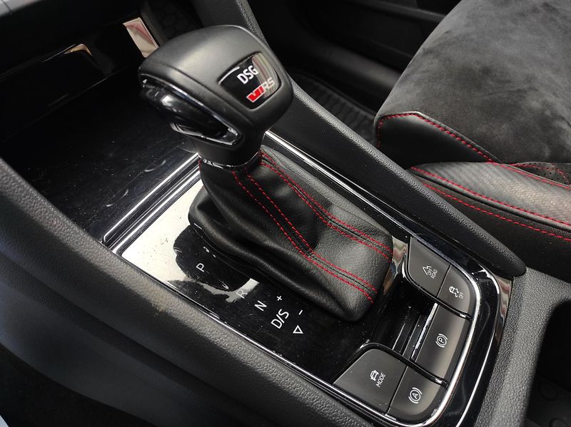 Škoda Kodiaq 2,0TDi RS,4x4,DSG,7 míst,TZ - fotka 37 z 69
