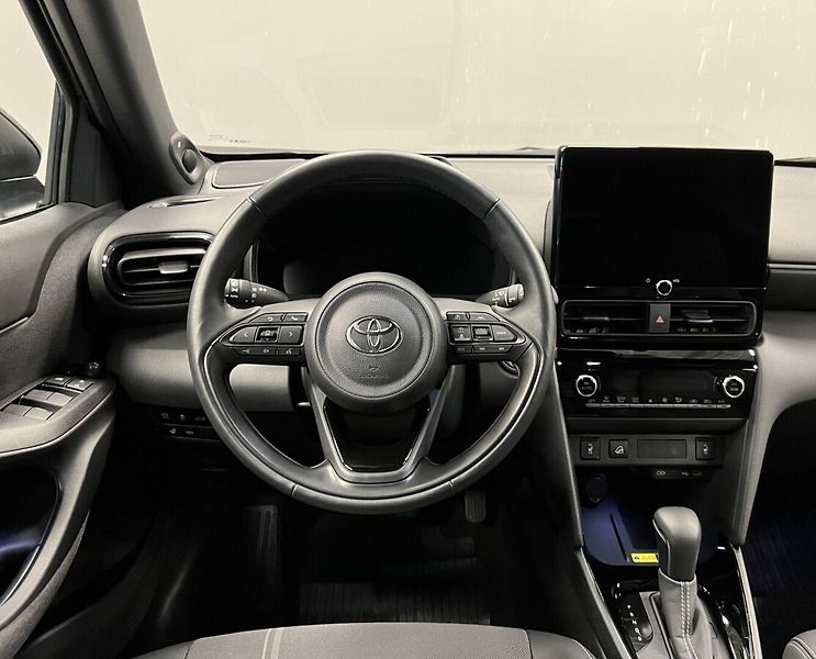 Toyota Yaris Cross 1,5 Hybrid AT AWD Premiere Edi - fotka 5 z 19