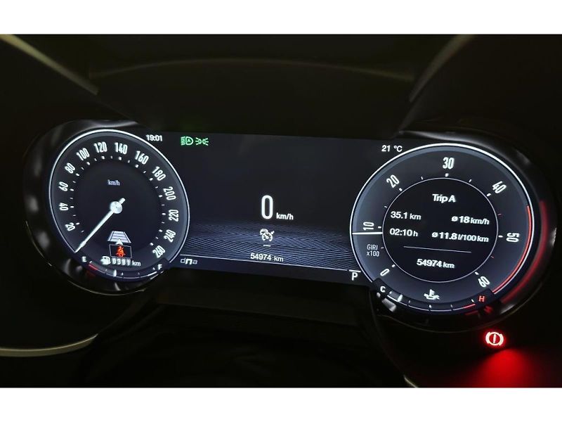 Alfa Romeo Stelvio (2023) 2.2 JTDm 210k AT8 ZF Q4 4x4 TI - fotka 14 z 21