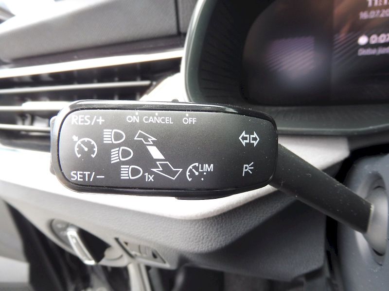 Škoda Scala (2025) Top Selection 1,0 TSI 85kW DSG - fotka 18 z 29
