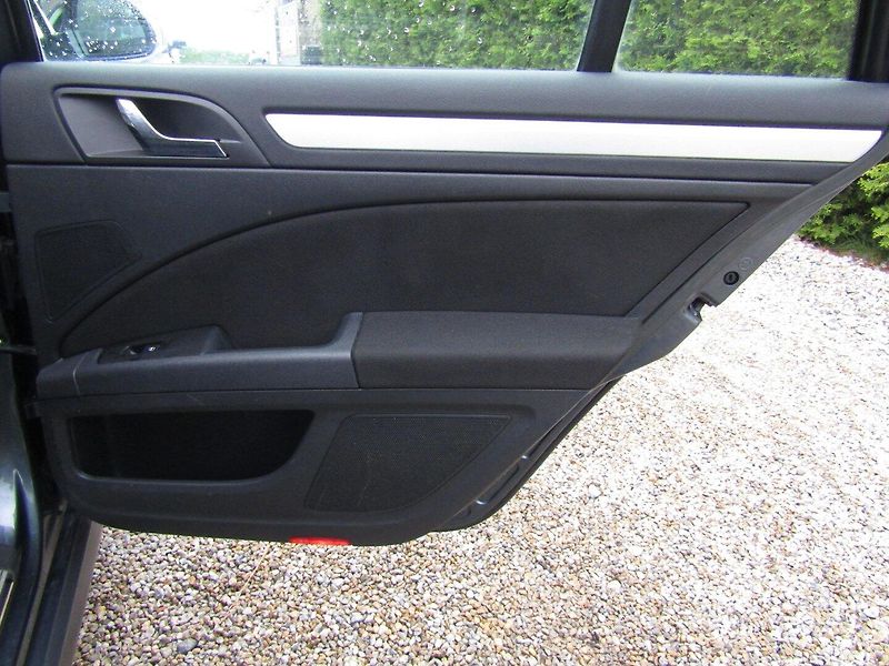 Škoda Superb (2015) 1.6 TDI 77kW  OUTDOOR - fotka 25 z 46