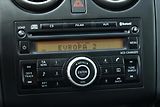 Nissan Qashqai 1.6i 84kW 1.MAJ. SERVIS.KN. ČR - náhled 18