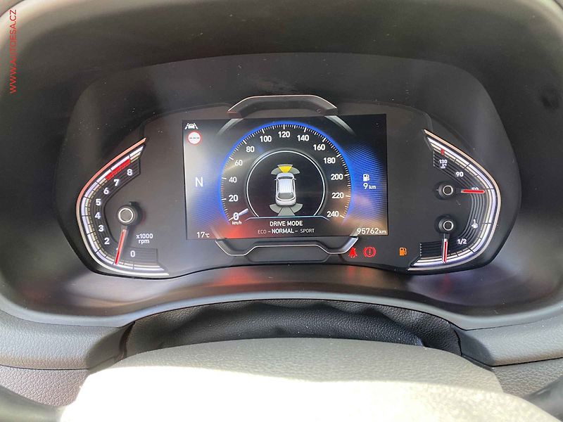 Hyundai i30 (2022) 1.5T-GDi, N-Line, kůže, LED - fotka 19 z 19