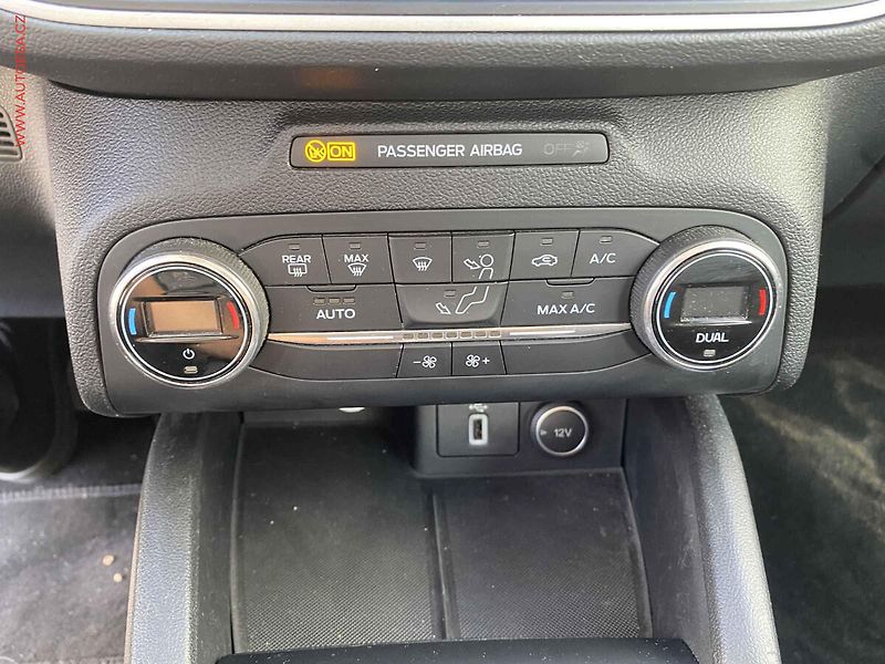 Ford Focus (2019) 1.5TDCi, ČR, Trend Plus - fotka 17 z 18