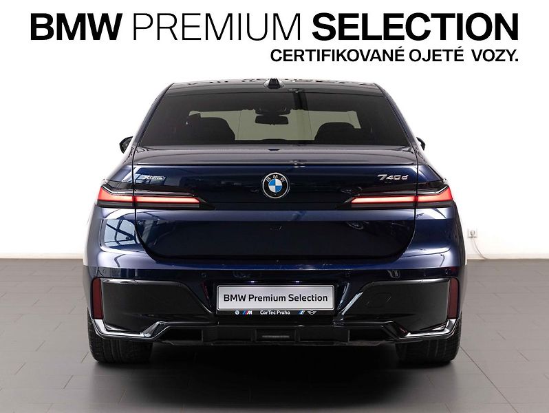BMW Řada 7 740d xDrive Sedan - fotka 4 z 25