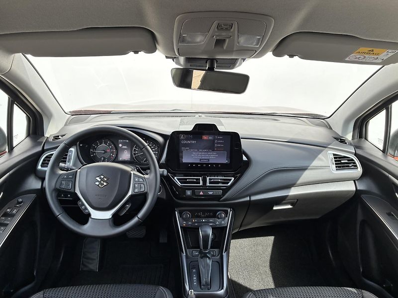 Suzuki S-Cross 1.4 BoosterJet 6AT 4x4 Eleganc - fotka 5 z 21