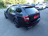 Škoda Octavia 2,0 COMBI RS 135kW BLACK EDITI - náhled 7