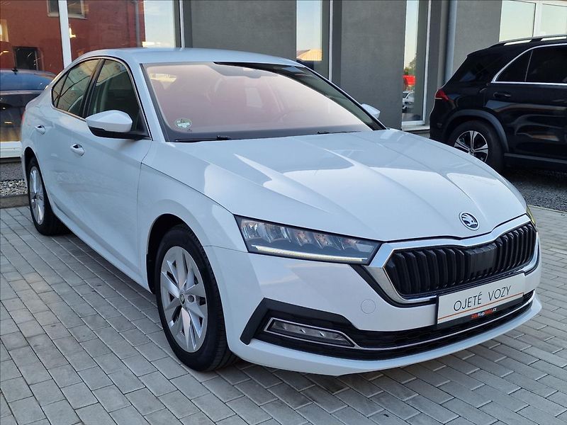 Škoda Octavia 2.0TDI Style, původ ČR,1.Maj. - fotka 3 z 50