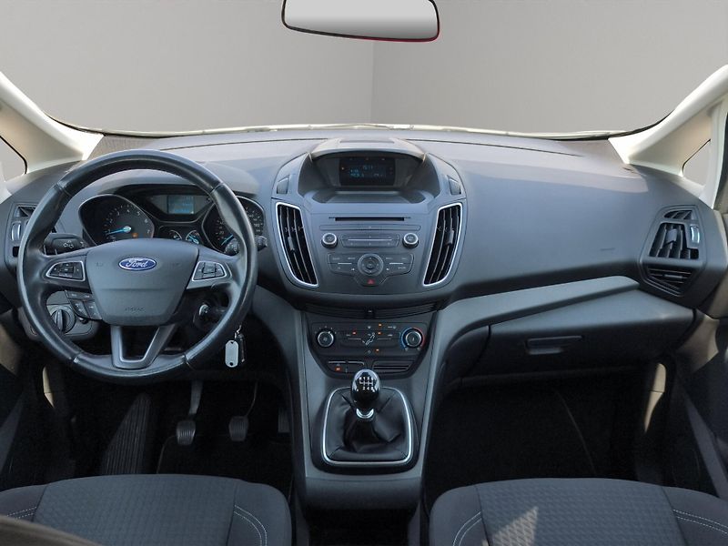 Ford Grand C-MAX (2018) 1.0 92kW, ČR, 1. Maj., Tažné, - fotka 17 z 30