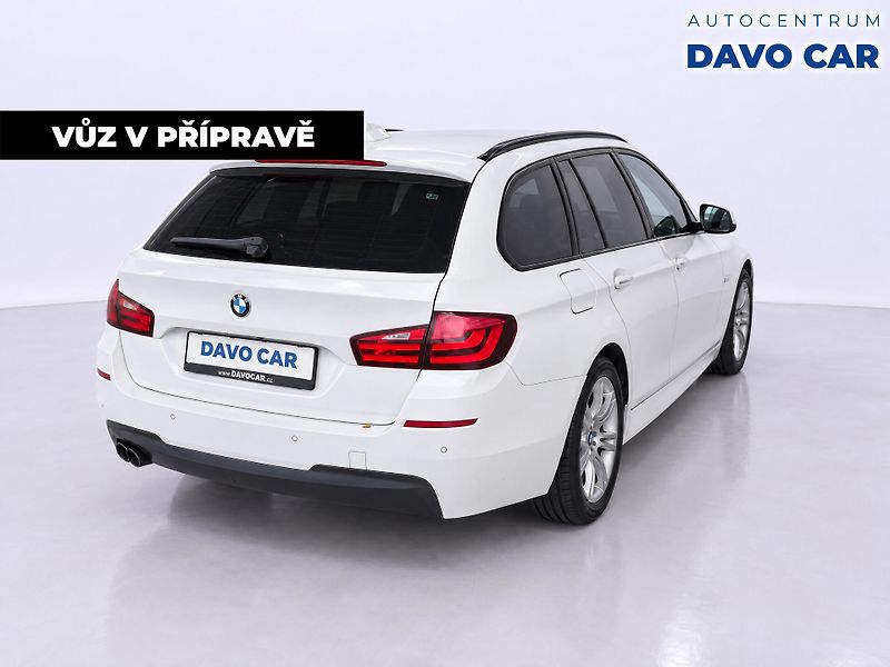 BMW Řada 5 2,0 525d xDrive Touring CZ - fotka 5 z 12