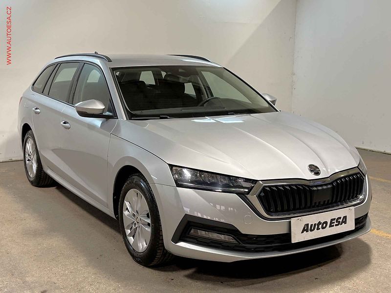 Škoda Octavia (2022) 2.0 TDi, ČR, LED, ACC - fotografie inzerátu