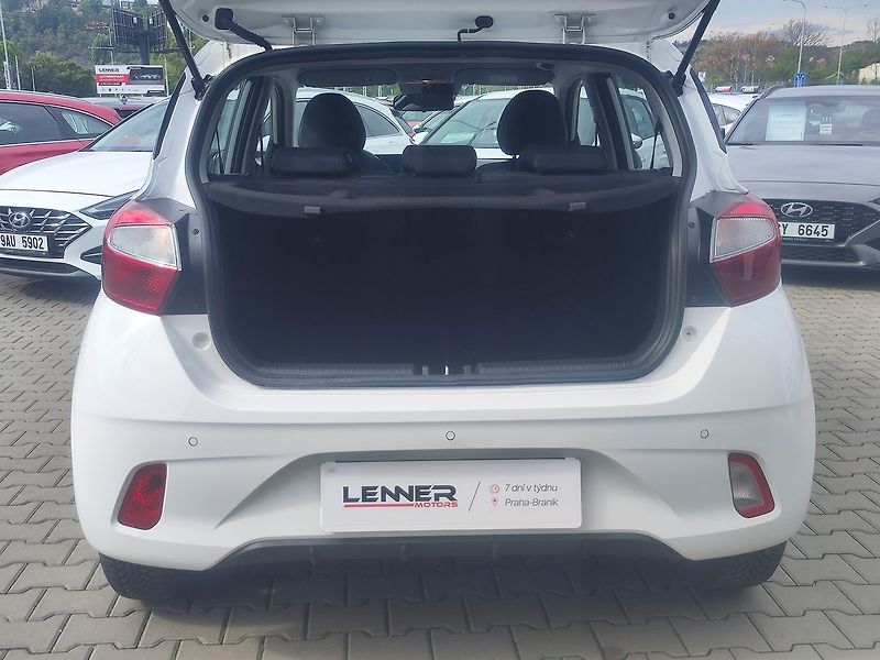 Hyundai i10 1.0i/46kW Wave - fotka 9 z 28