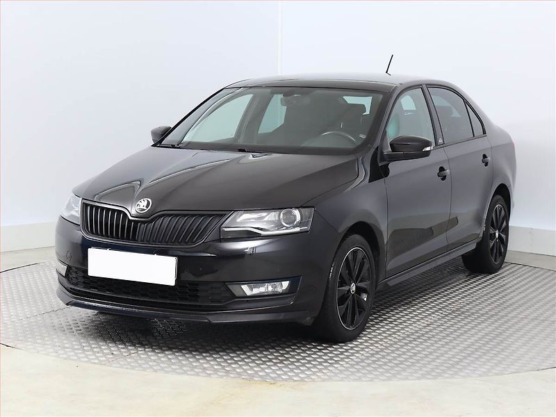 Škoda Rapid (2019) Monte Carlo 1.0 TSI, Bi-Xenony - fotka 2 z 17