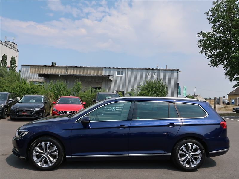 Volkswagen Passat 2,0 TDi,110kW,1majČR,Highline - fotka 6 z 27