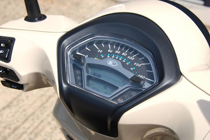 Kymco Like 125 (2025) LIKE II 125i ABS - fotka 19 z 25