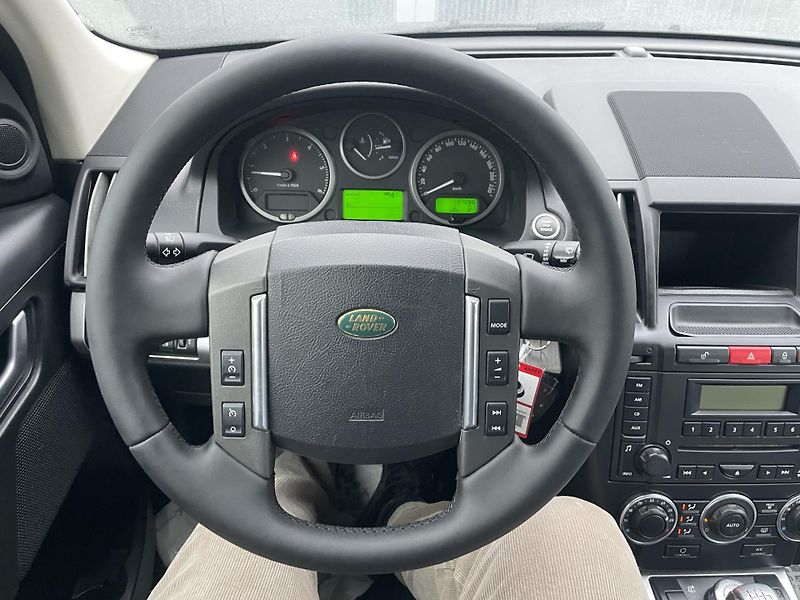 Land Rover Freelander 2.2TD4 160PS 4x4 136TKM SPORT! - fotka 194 z 201