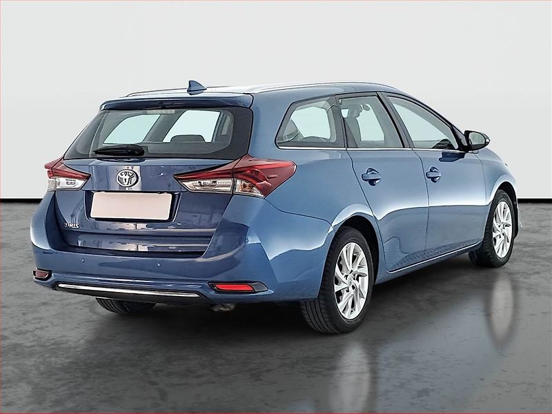 Toyota Auris (2018) 1.6 Valvematic, Automat, ČR - fotka 5 z 21
