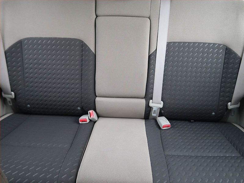 Nissan X-Trail (2005) 2.2 dCi, 4X4, po STK, Tažné - fotka 10 z 15