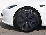 Tesla Model 3 (2024) Standard Range 60kWh - náhled 15