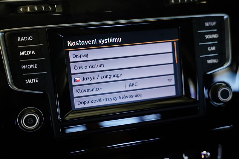 Volkswagen Golf - fotka 28 z 33