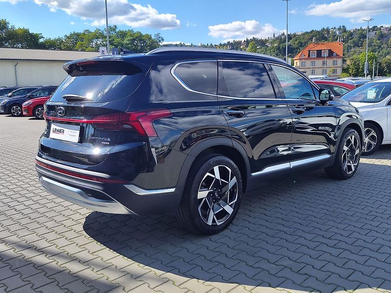 Hyundai Santa Fe 2.2 CRDI/142kW Style PRM DCT - fotka 5 z 39