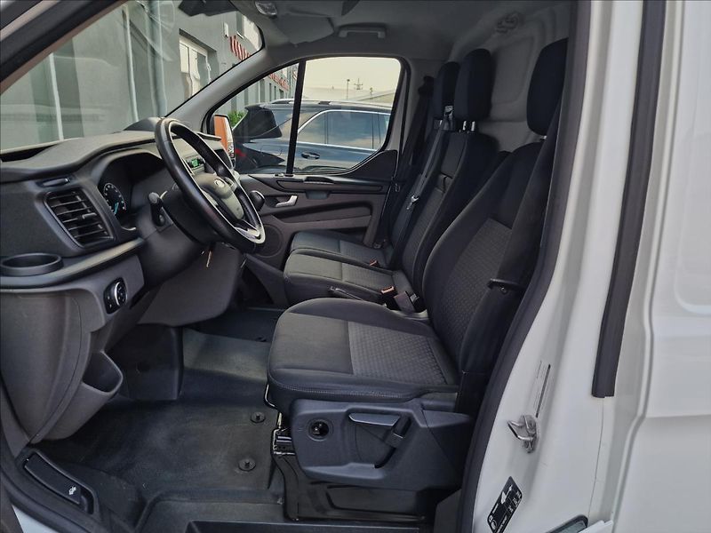 Ford Transit Custom 2.0TDCi Trend L1,ČR,1.Majitel - fotka 20 z 46