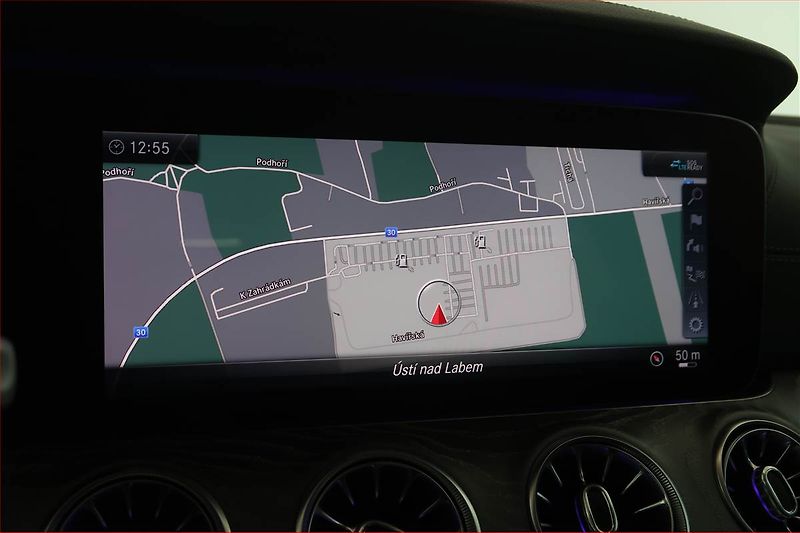 Mercedes-Benz CLS (2019) 400 d 4MATIC - fotka 13 z 20