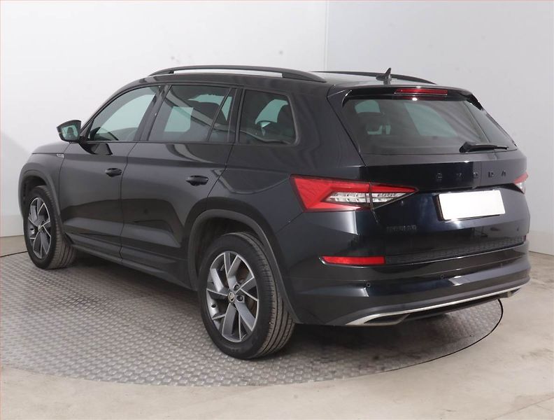 Škoda Kodiaq (2021) Sportline 1.5 TSI - fotka 4 z 18