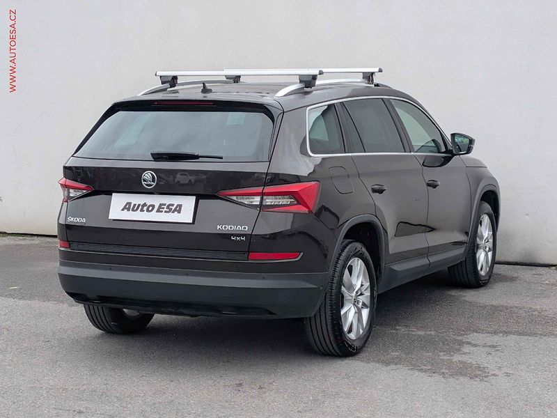 Škoda Kodiaq (2018) 2.0 TDi 4x4, ČR, DSG, navi - fotka 4 z 14