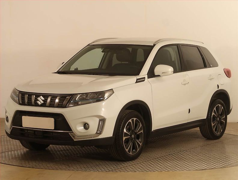 Suzuki Vitara (2022) Elegance 1.4 BoosterJet - fotka 2 z 21