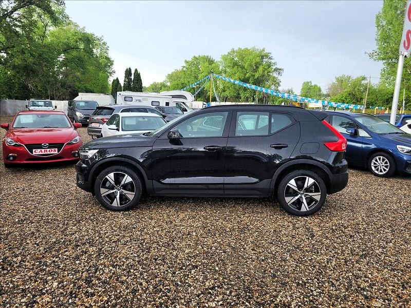 Volvo XC40 TWIN PLUS 408 PS,4X4,78KWh - fotka 3 z 50