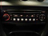 Citroën C3 (2014) 1.2PT, 2.maj,ČR, AC - náhled 13