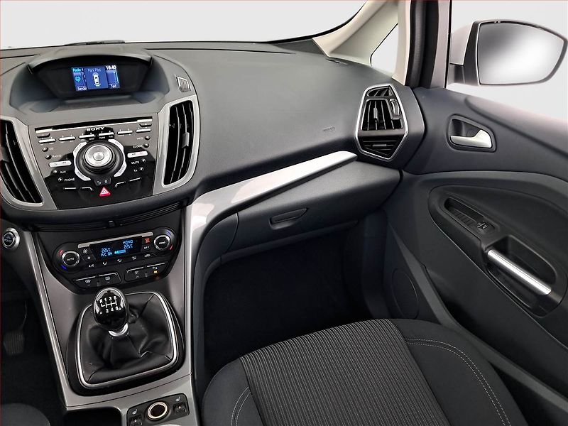 Ford Grand C-MAX (2012) 2.0 TDCi, Serv.kniha, Tempomat - fotka 8 z 17
