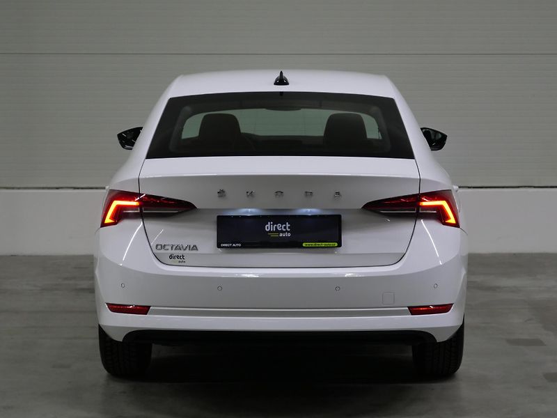 Škoda Octavia - fotka 6 z 24