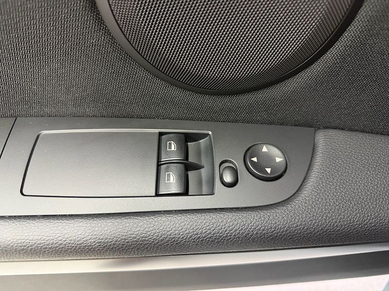 BMW M3 COUPE, NAVIGACE, CARBON, SPORT - fotka 21 z 24