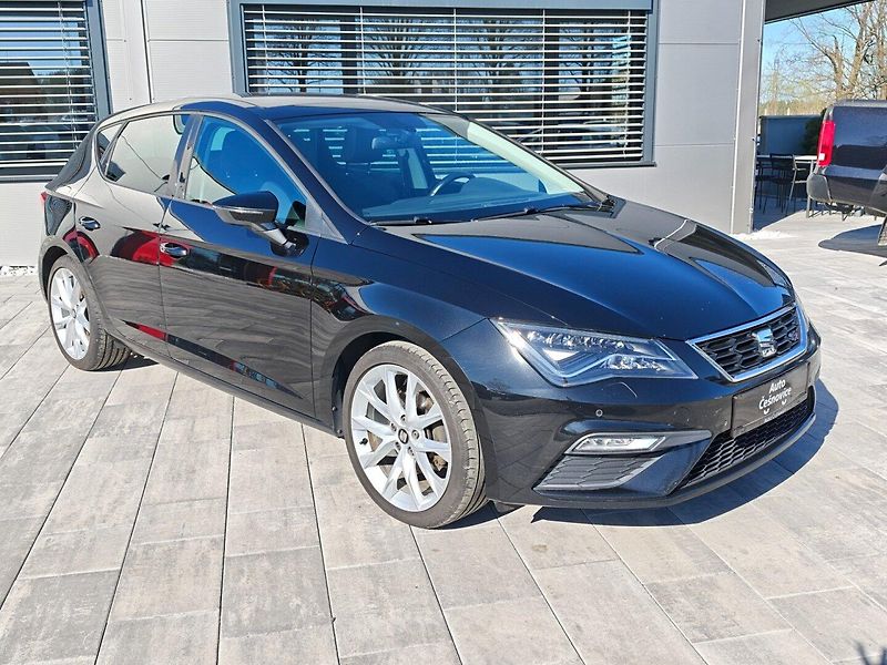 Seat Leon (2018) FR 1,4 TSI 92 KW Panorama - fotka 3 z 28