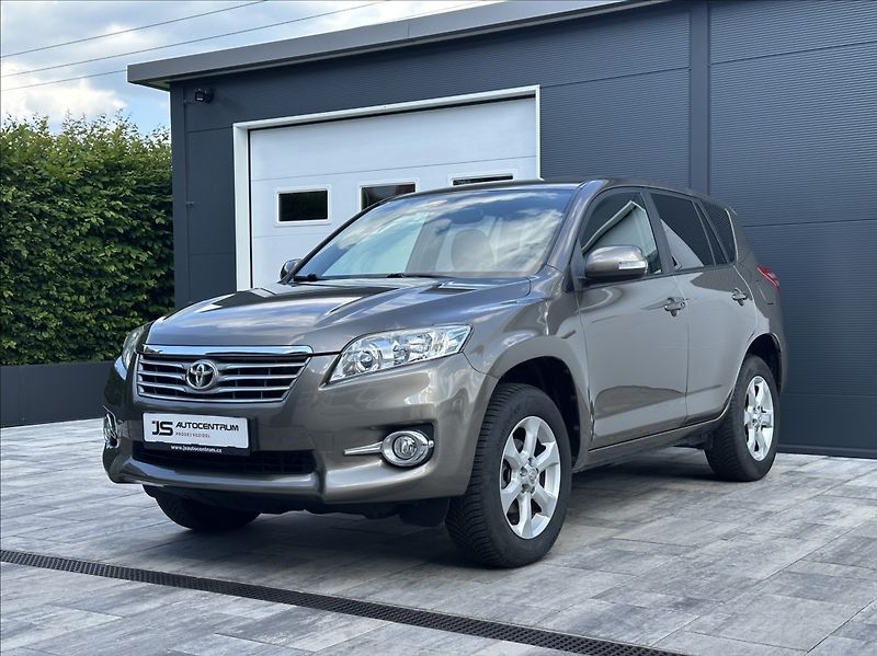 Toyota RAV4 2,0 158PS  Life A/T 4x4 - fotografie inzerátu