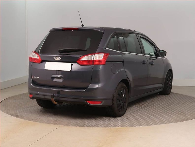 Ford Grand C-MAX (2012) 2.0 TDCi, Automat, Serv.kniha - fotka 5 z 15