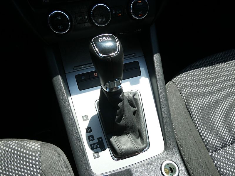 Škoda Octavia 1,4 TSi 103kW DSG 1.majitel - fotka 31 z 41