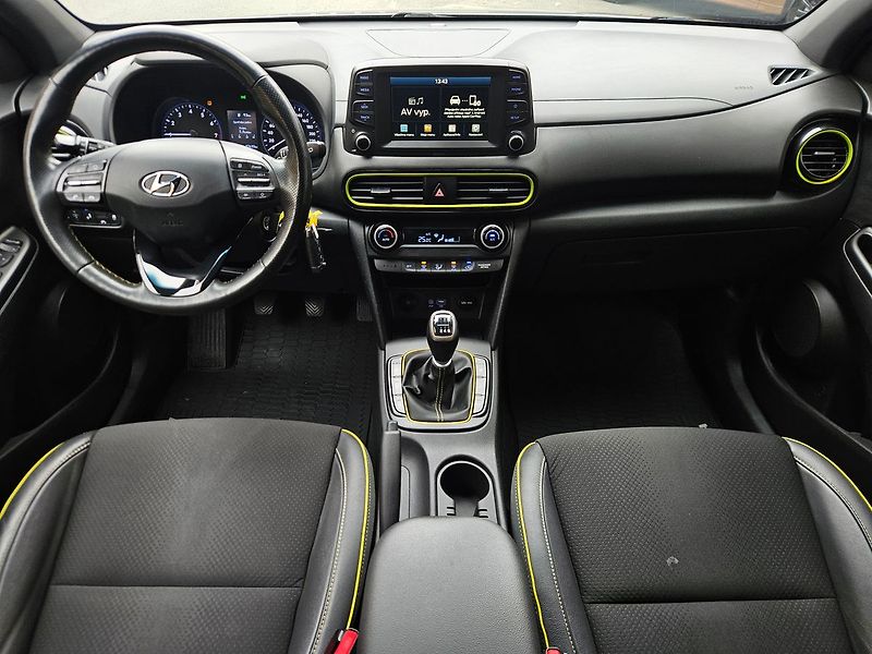 Hyundai Kona 1,0 T-GDi, Mystic+Guard, 1.maj - fotka 13 z 35